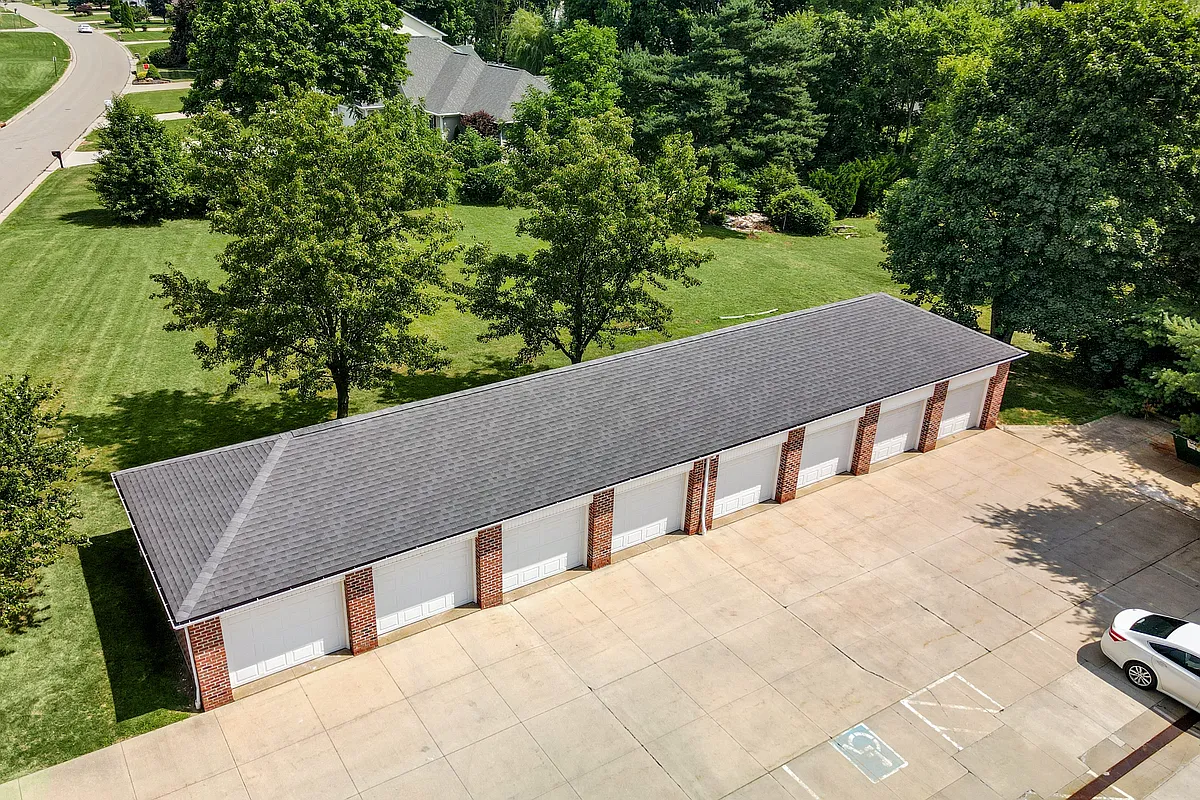 Detached 1 Car Garages - Mt. Vernon Manor - Greater Akron