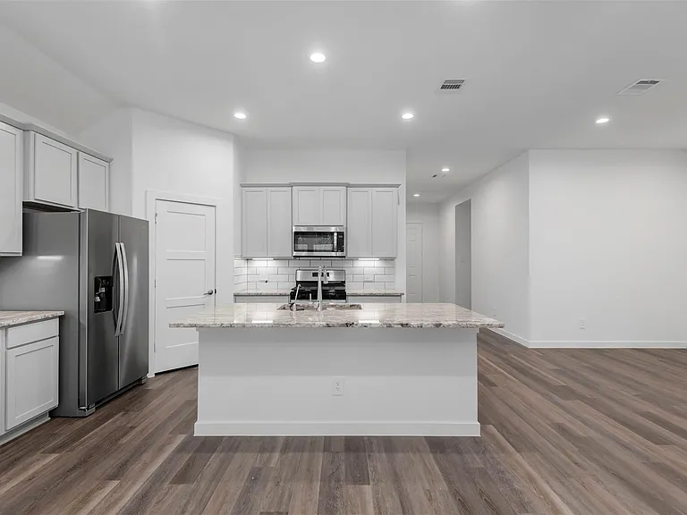 1069 Dancing Feather St — Photo 23