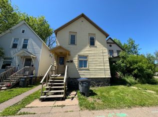 2705 W 2nd St #1, Duluth, MN 55806