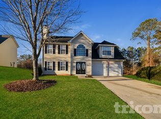 4123 Green Field Dr, Douglasville, GA 30135