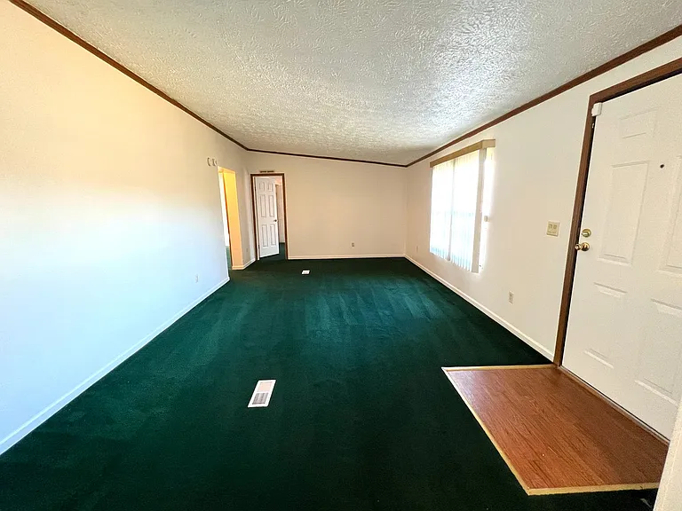 27132 Highway Fifty Eight — Photo 15