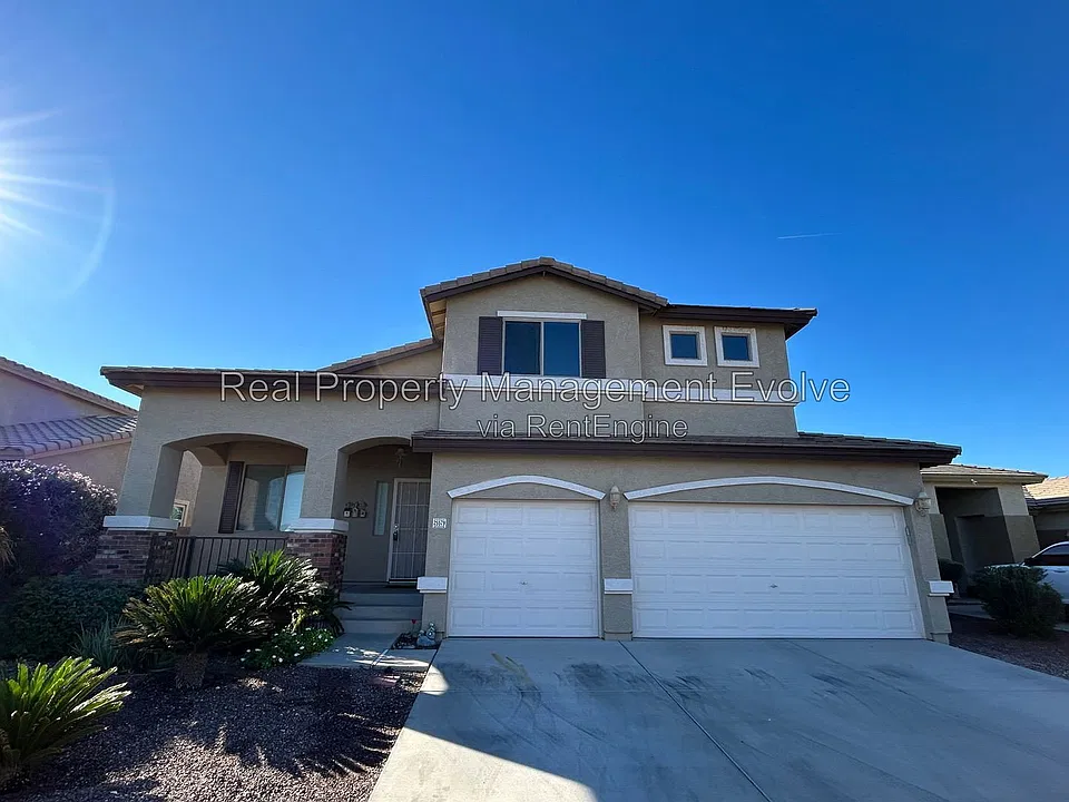 25579 W Saint Charles Ct