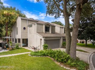 443 Selva Lakes Cir, Atlantic Beach, FL 32233