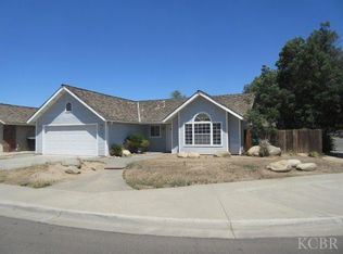 2301 Cottonwood Dr, Hanford, CA