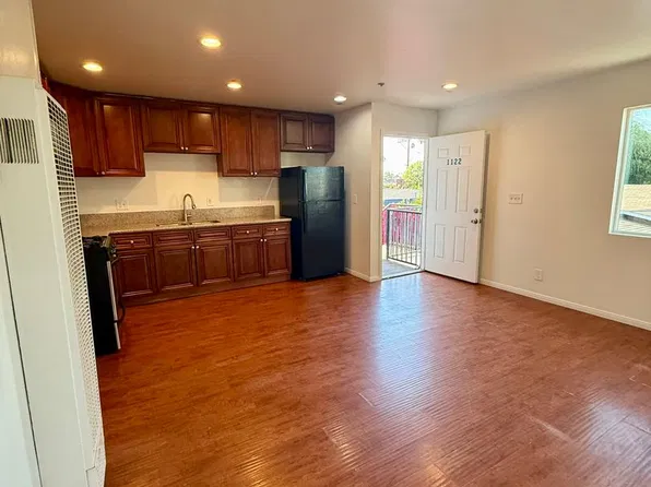 1122 W 93rd St, Los Angeles, CA 90044
