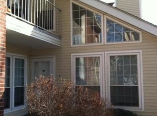 290 Carriage Crossing Ln, Middletown, CT 06457