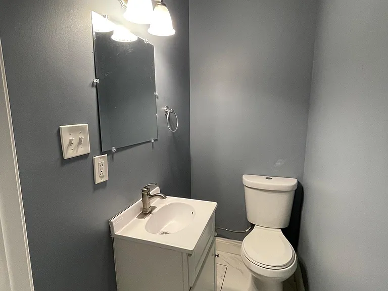 4214 Woodlea Ave — Photo 11