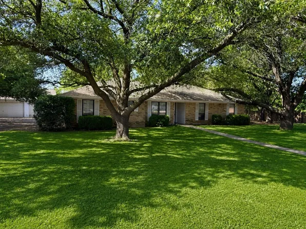 2921 Fladger St, Denton, TX 76207