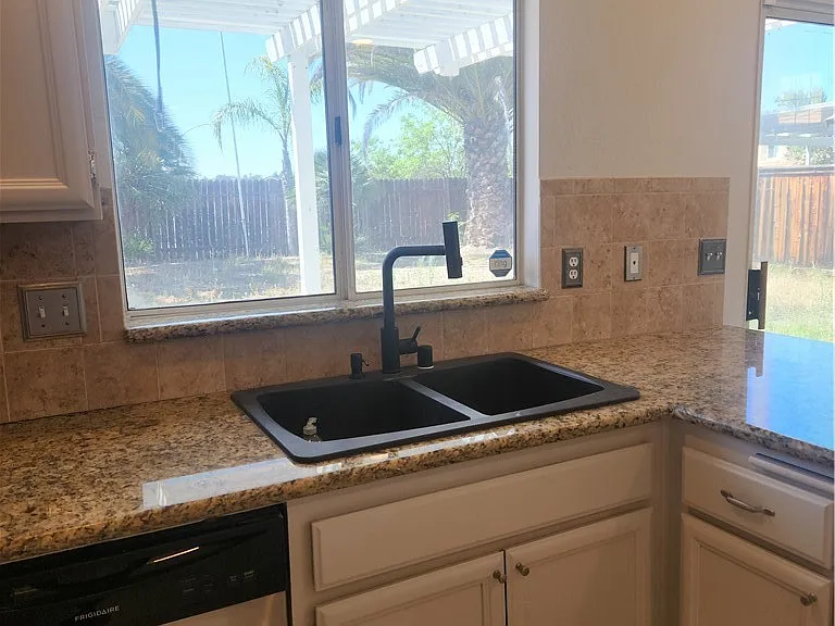 32810 Saskia Pass — Photo 18