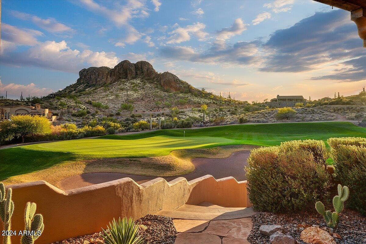 4410 S Avenida De Angeles