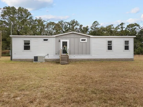 4754 SW 10th St, Bell, FL 32619