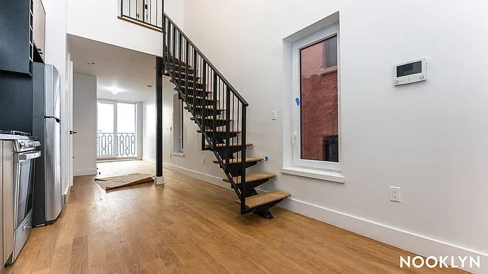 Rented by Nooklyn NYC LLC | media 27