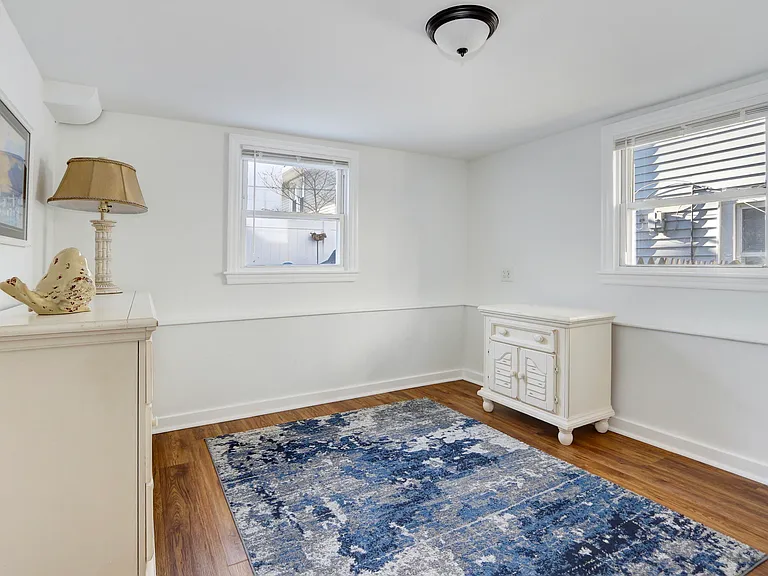 10 S Troy Ave #DOWNSTAIRS — Photo 12