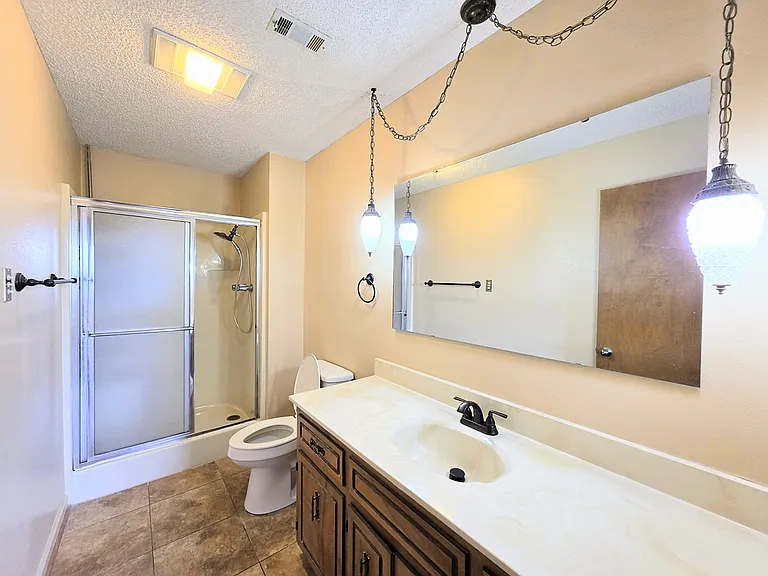 210 Carl Dr #B6 — Photo 11