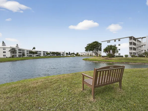 330 Wellington G, West Palm Beach, FL 33417