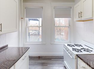 98 Williston Rd #6, Brookline, MA 02445