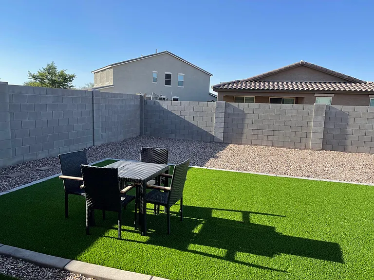 2146 W Tobias Way — Photo 45