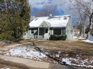 4960 N 73rd St, Milwaukee, WI 53218