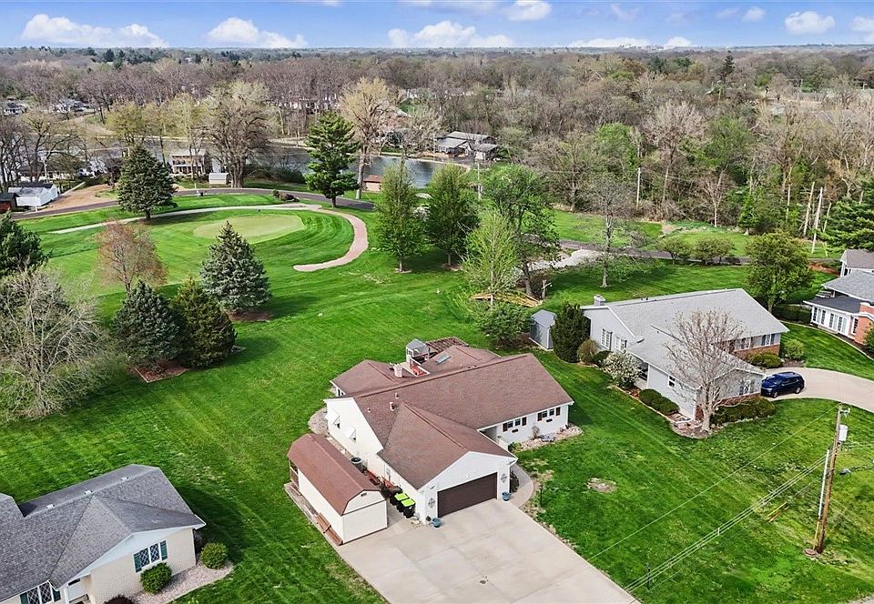 1st image of 1708 Oakmont Dr