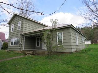 12596 Bank St, Hydetown, PA