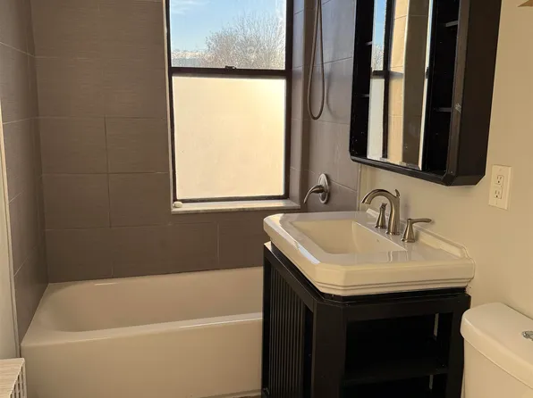 22 73rd Street image 5 of 9