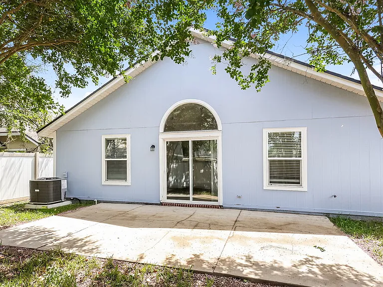 1544 Slash Pine Ct — Photo 15
