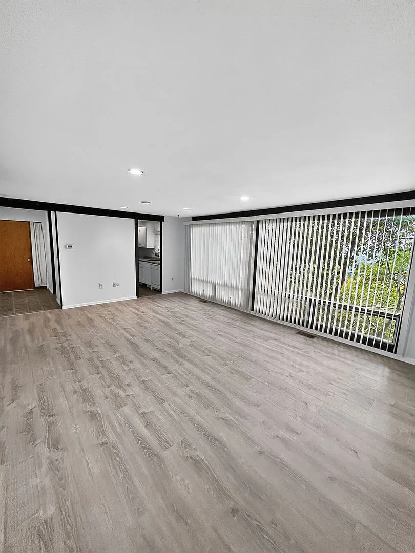 1530 Barr Ave - Crafton — Photo 1
