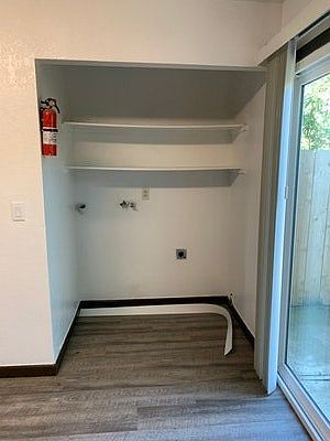 4th image of 8473 Kelley Dr #A