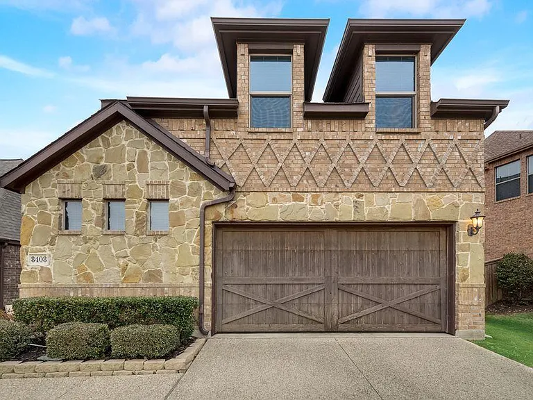 8408 La Fontaine Dr — Photo 18