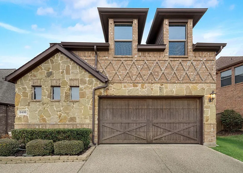 8408 La Fontaine Dr