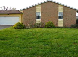 499 Sherwood Downs Rd S, Newark, OH 43055
