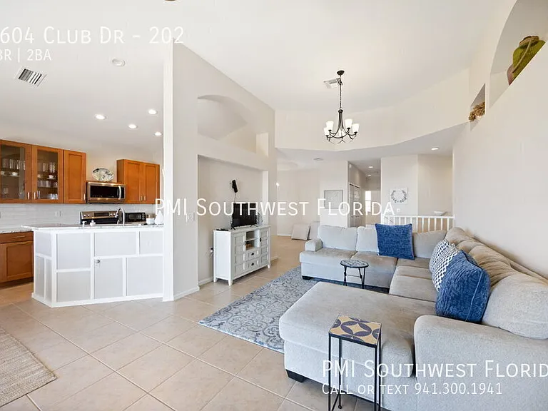 4604 Club Dr #202 — Photo 5