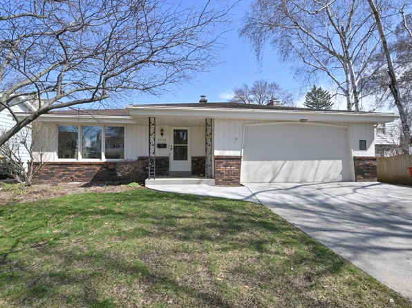 2360 North 88th STREET, Wauwatosa, WI 53226