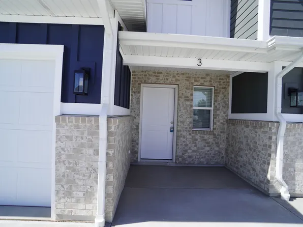 3 bed, 2.5 bath, 1385 sqft, $1,845, 1798 W 75 S #3, Clearfield, UT 84015
