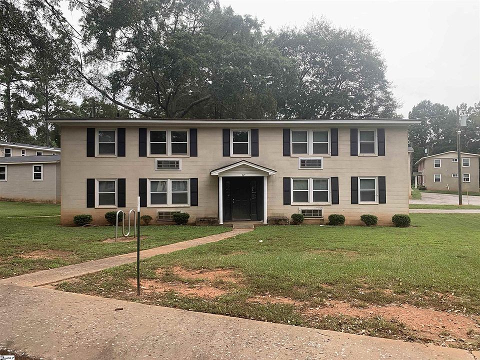 2nd image of 201 Chandler Dr