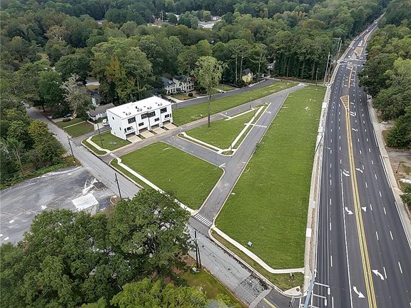 2nd image of 2689 Grand Isles Way