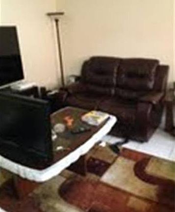 4th image of 16215 NE 18th Ct APT 102