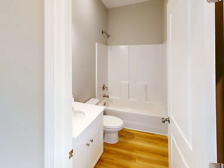 1056 Moen Loop — Photo 7