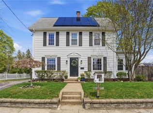 17 Mason Ave, Cranston, RI 02910