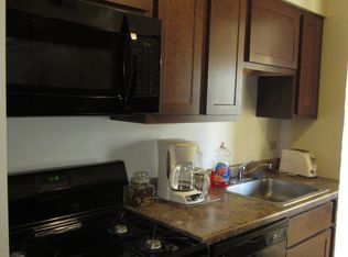 703 Waters Edge Dr APT 306, Lake Villa, IL