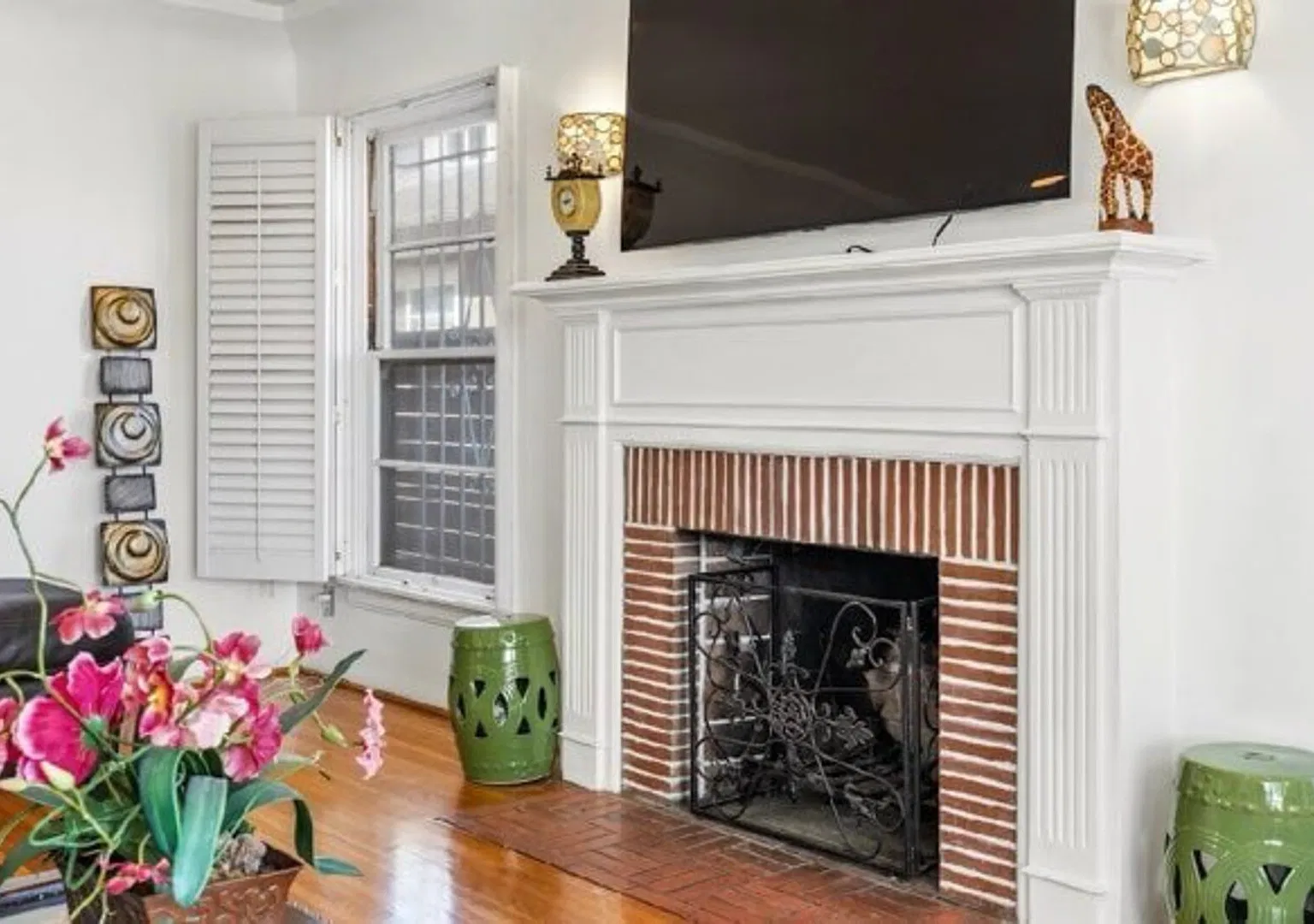 Single-Story LA Home | Fenced Yard, Pet Friendly — Photo 1