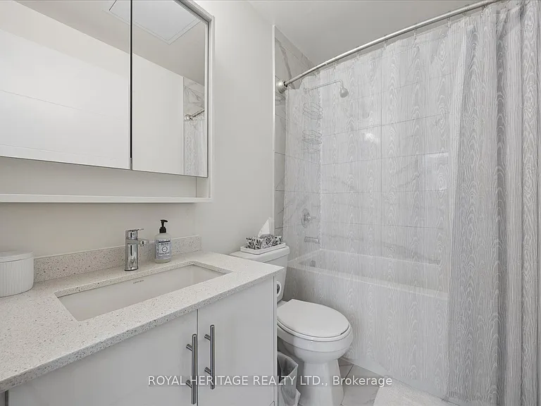460 Adelaide St E #Penthouse 122 — Photo 27