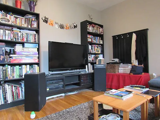 Rented by Bold New York | media 7