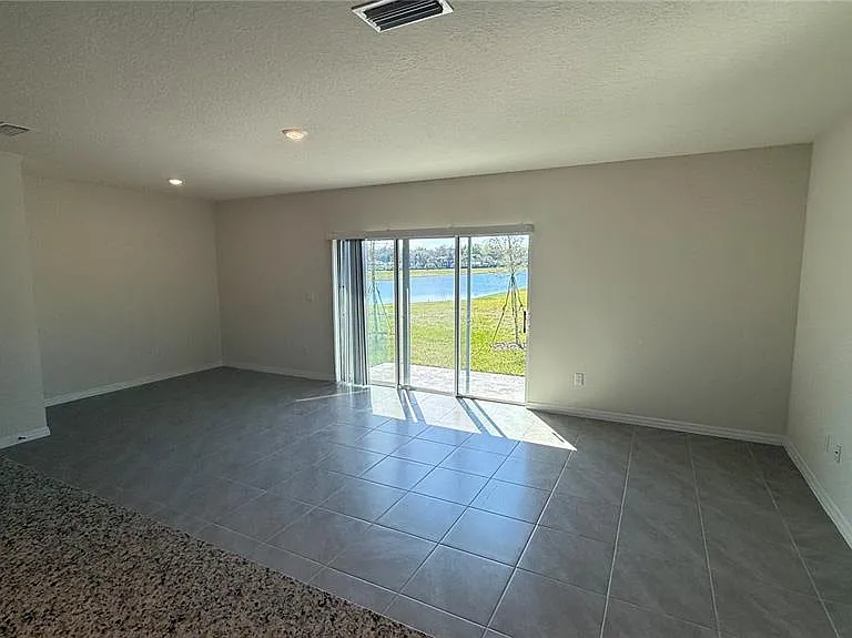 2114 Gentle Rain Dr — Photo 15