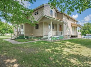 5061 Ridge Rd, Lockport, NY 14094