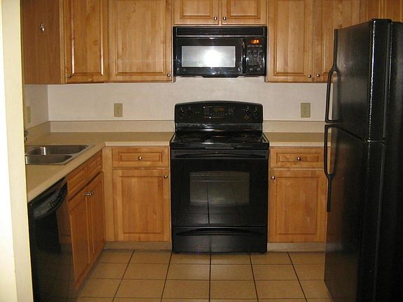 5th image of 275 Atlantis Cir Unit 105
