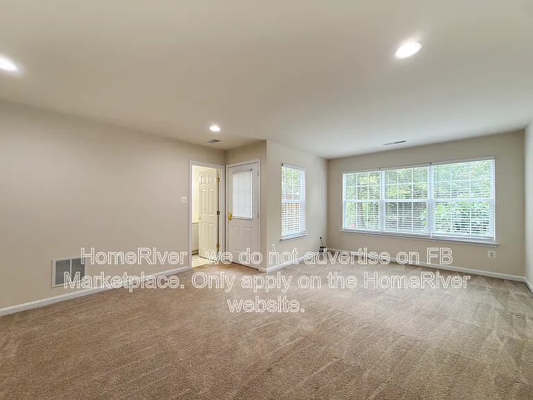 6148 Cinnamon Ct — Photo 10