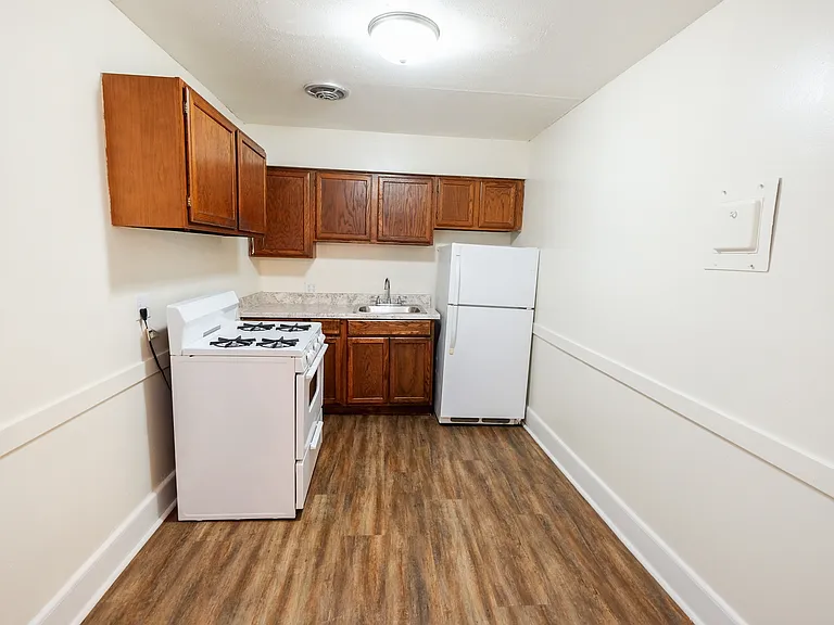 Fremont Apartments — Photo 36