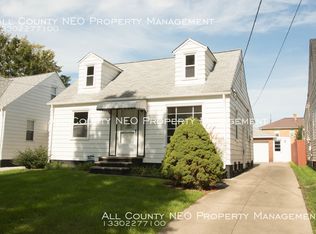 15809 Corkhill Rd, Maple Heights, OH 44137