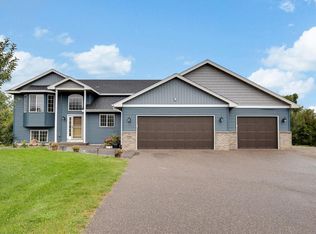27670 Jenner Ct, Chisago City, MN 55013